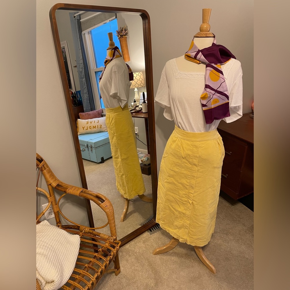 Vintage YELLOW corduroy secretary skirt